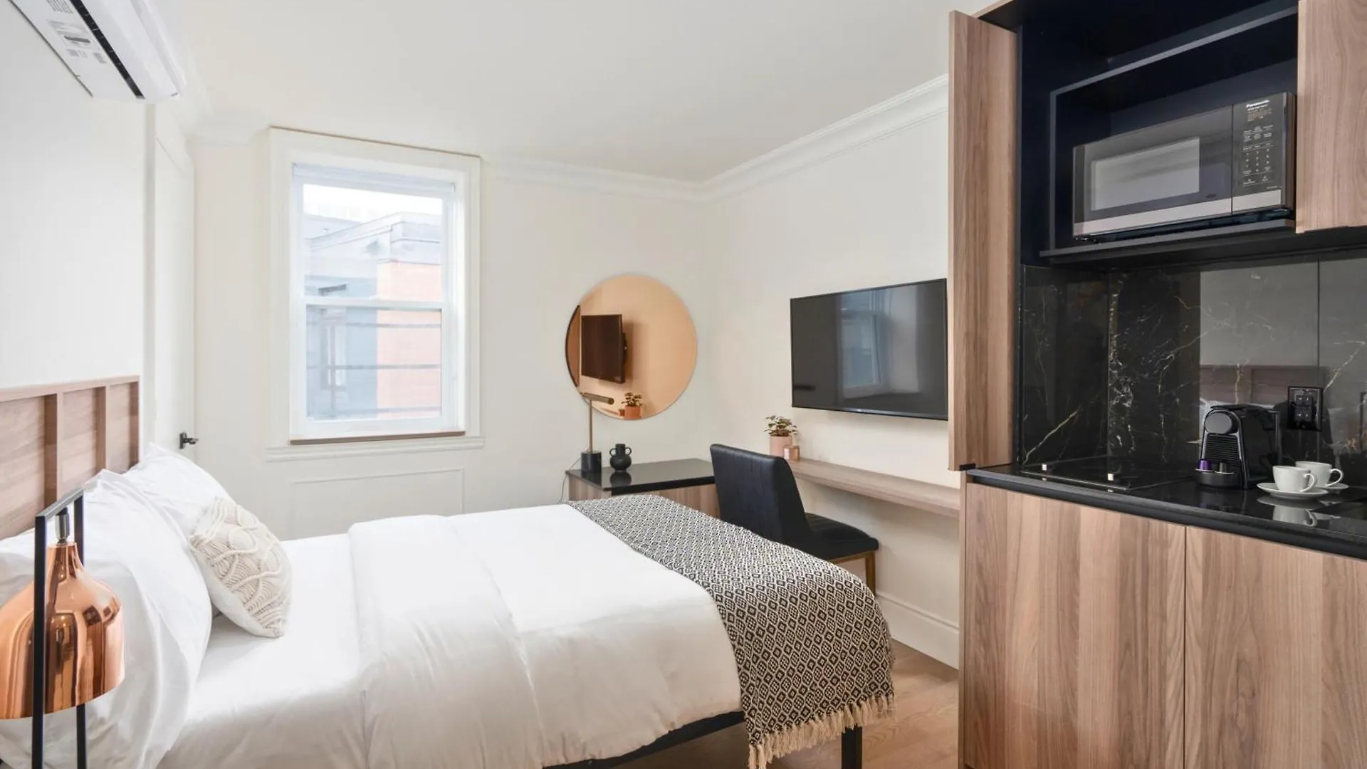 Opal Lofts - Quartier Latin Apartment Montreal