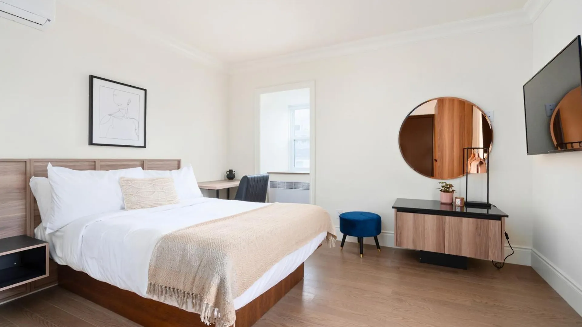 Opal Lofts - Quartier Latin Apartment Montreal